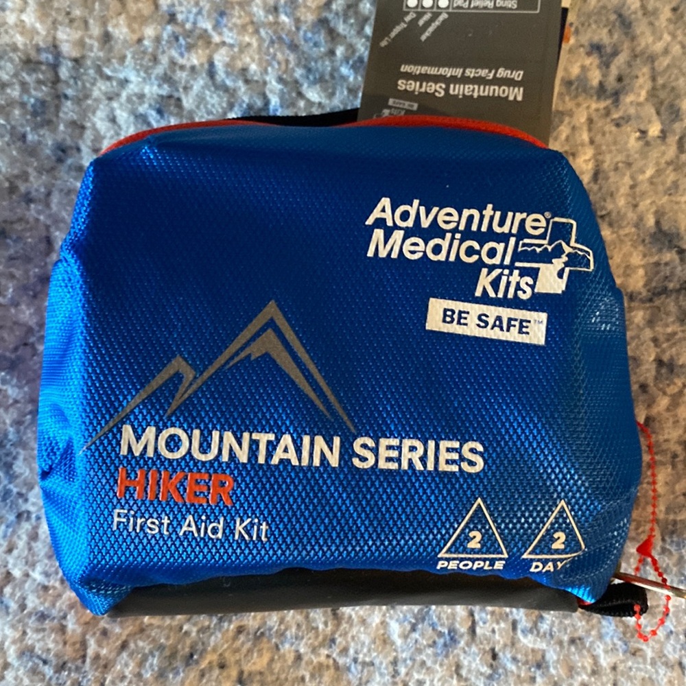 New mountain series kit hiker